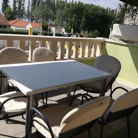 Appartement With A Parking Space - 5246