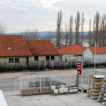 With A Parking Space - 5246 Appartement