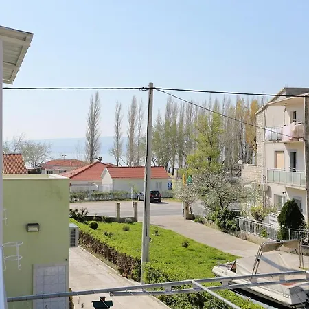 Appartement With A Parking Space - 5246 Omiš